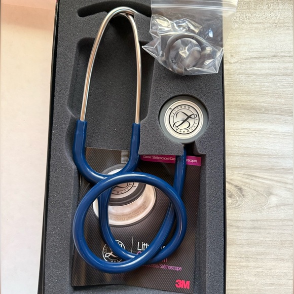 Littmann classic 3 stethoscope - Picture 2 of 2